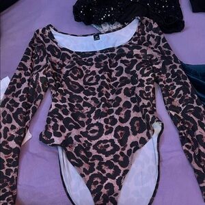 SHEIN Wild Animal Print Bodysuit